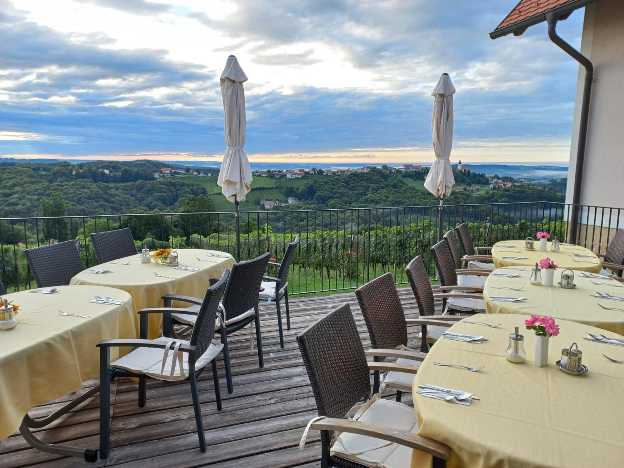 Winzerzimmer Scharl Sankt Anna am Aigen Εξωτερικό φωτογραφία